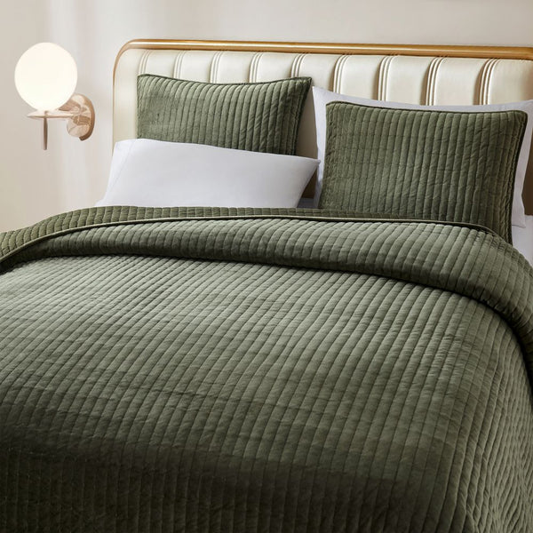 Wonderful Bedding Modern Striped Velvet 3-Piece Quilt Set
