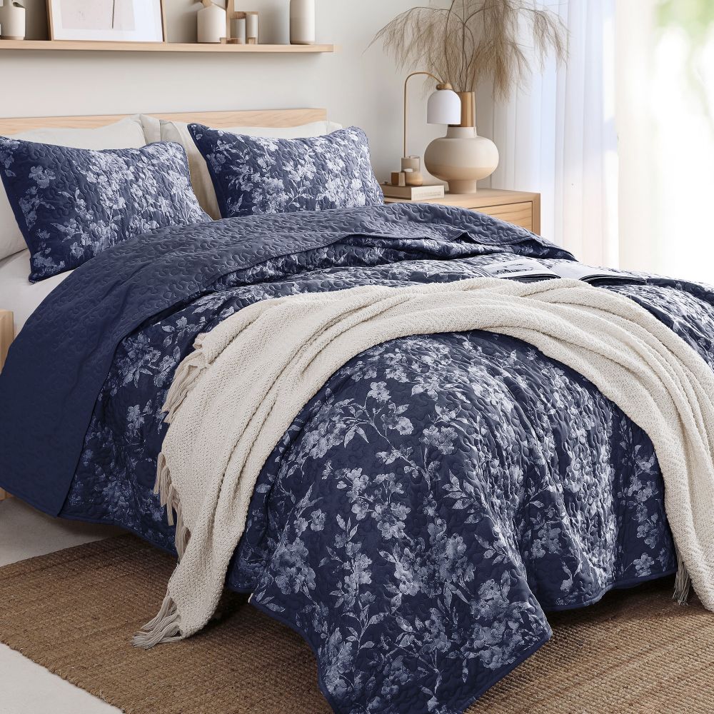 Wonderful Bedding Gradient Floral Printed 3-Piece Quilt Set Wonderful