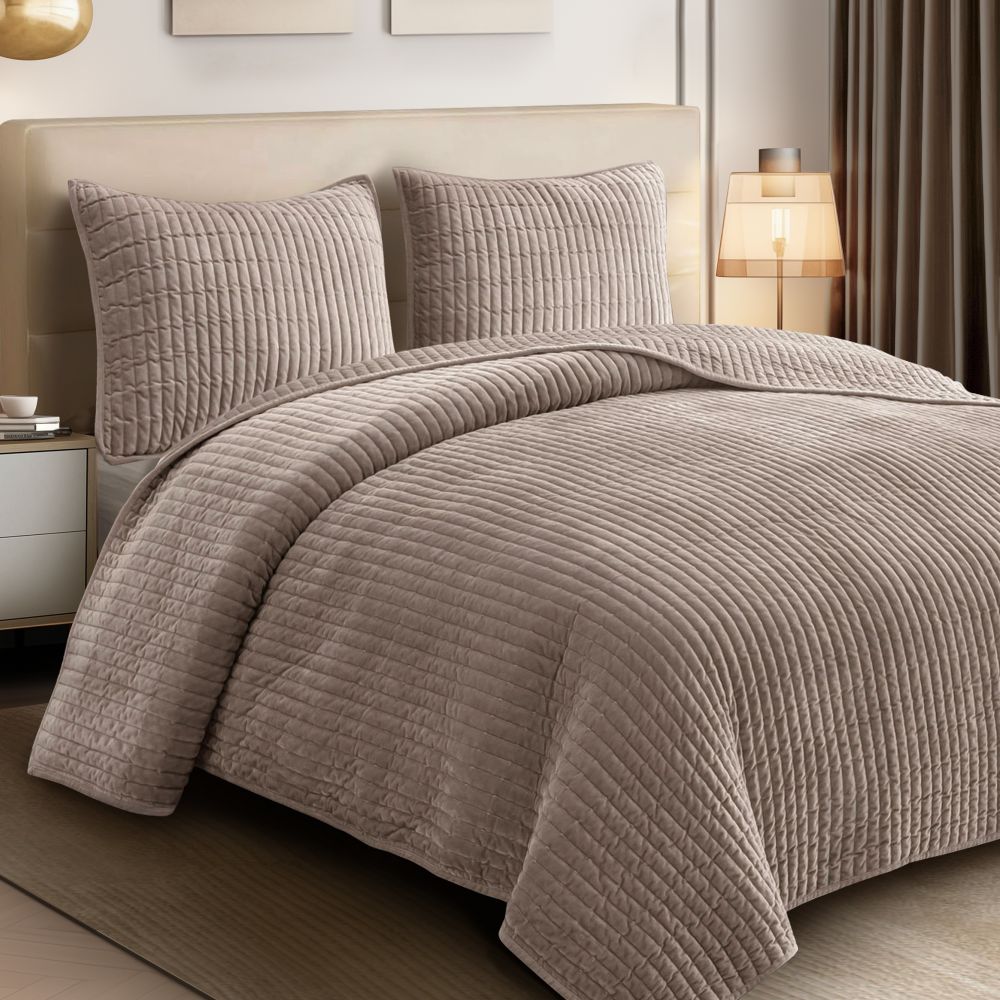 Wonderful Bedding Modern Striped Velvet 3-Piece Quilt Set Wonderful