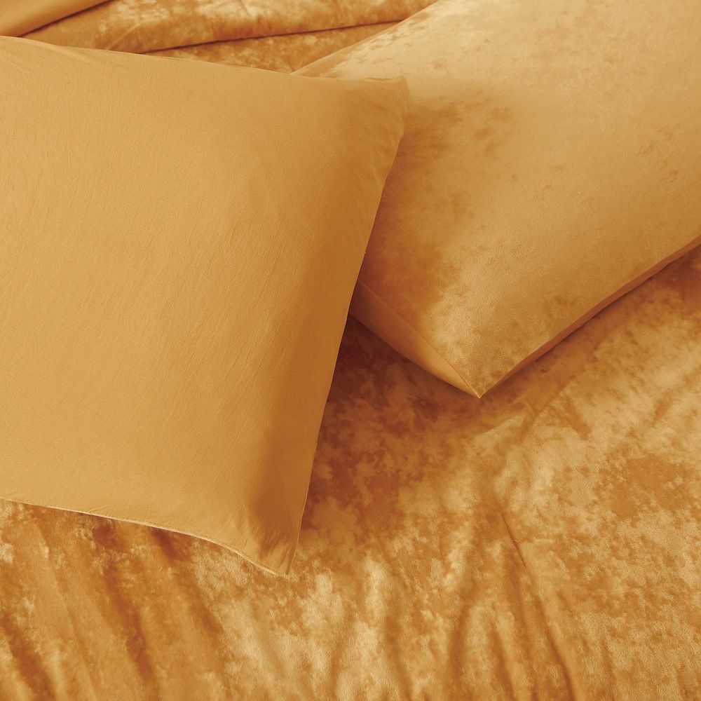 Wonderful Bedding Luxurious Solid Velvet 3-Piece Comforter Set Wonderful