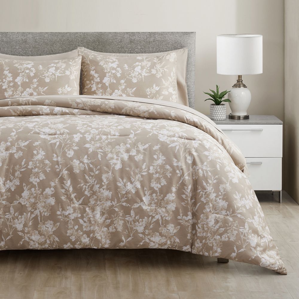 Wonderful Bedding Gradient Floral Printed 7-Piece Comforter Set-