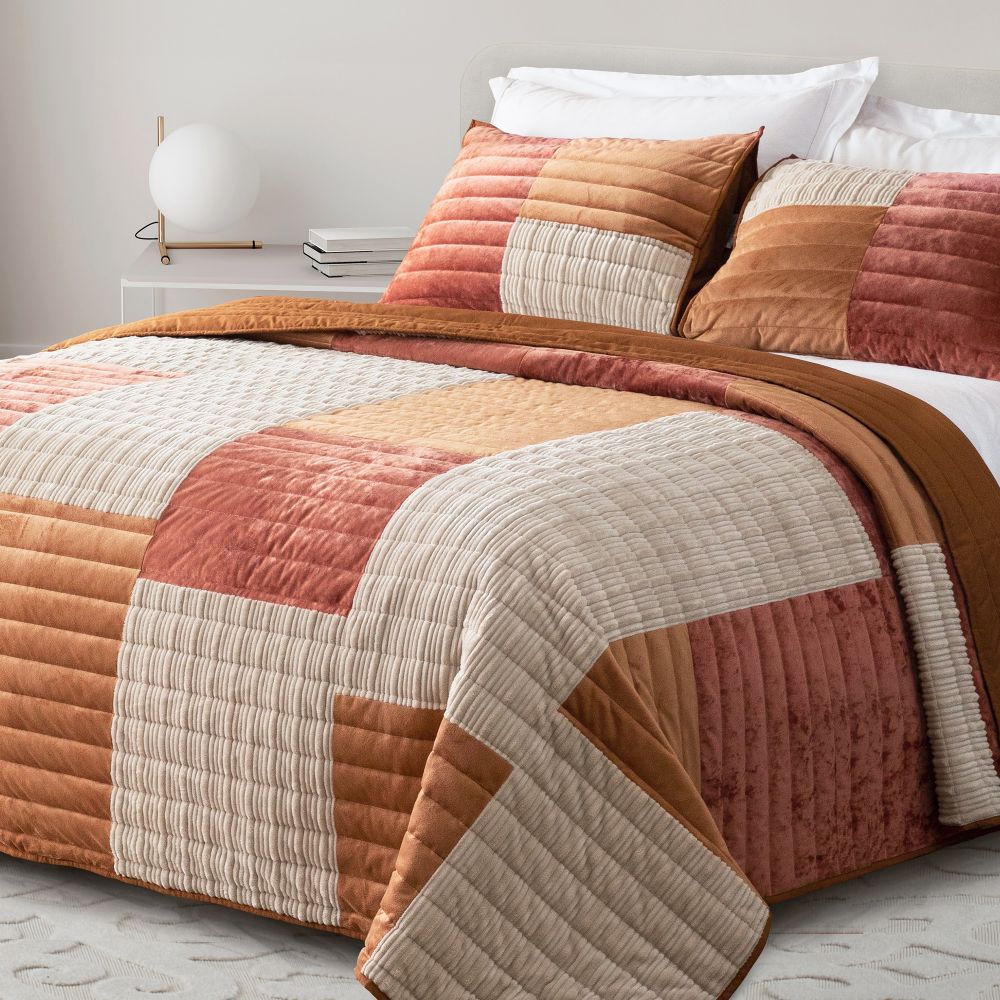 Wonderful Bedding Farmhouse Style Patchwork 3-Piece Quilt Set Wonderful