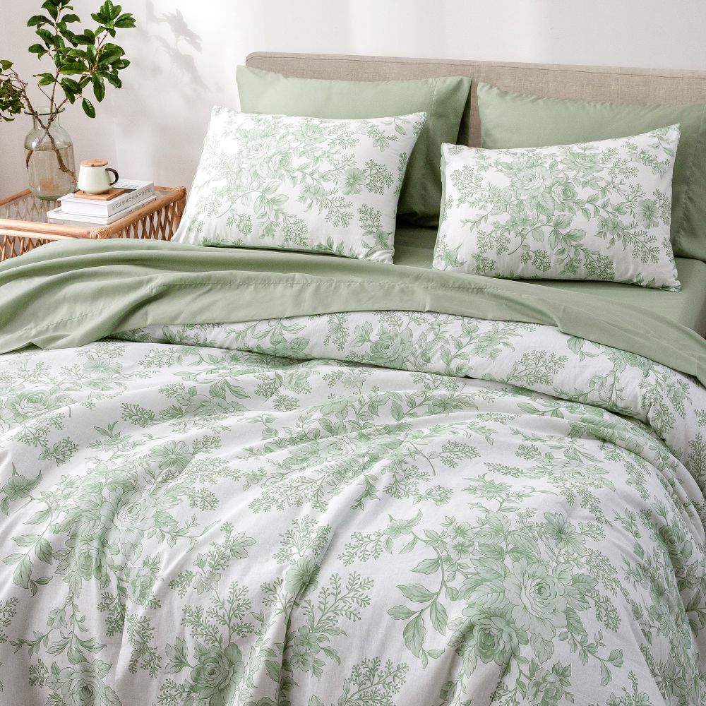 Wonderful Bedding Rose-Patterned Printed 7-Piece Comforter Set Wonderful