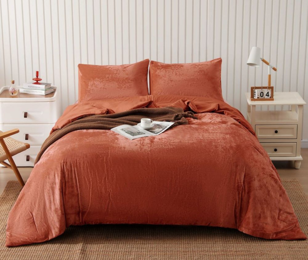 Wonderful Bedding Luxurious Crushed Velvet 3-Piece Comforter Set-Reddish-brown-Full/Queen-