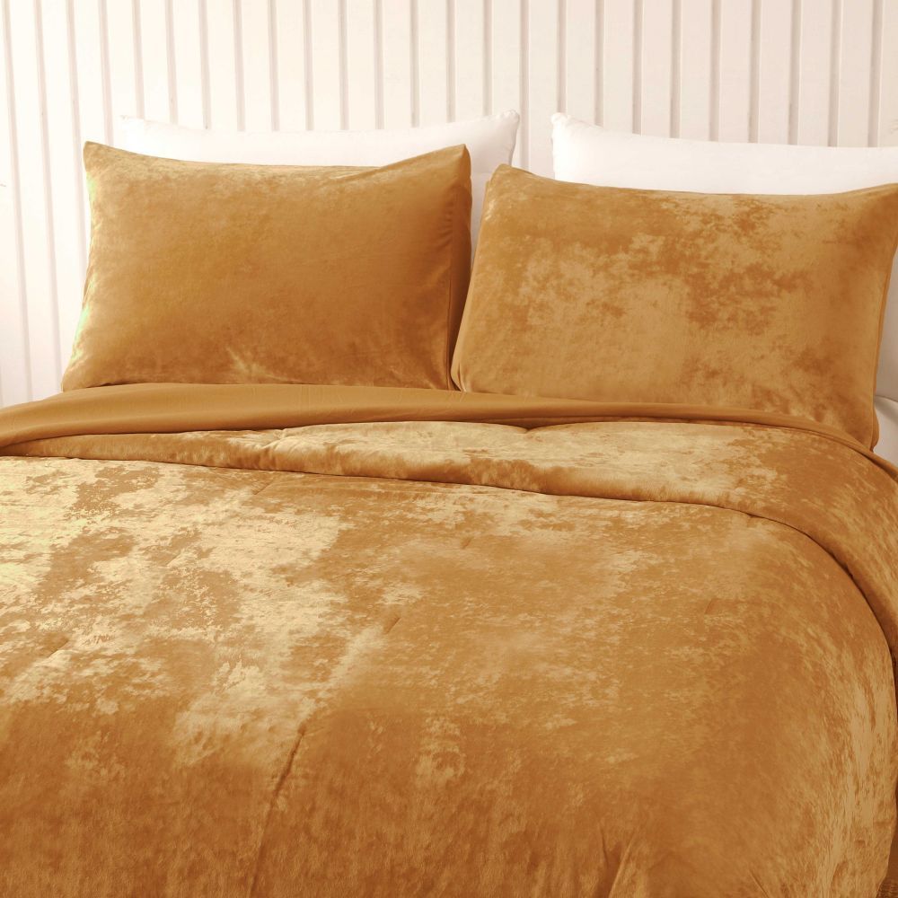 Wonderful Bedding Luxurious Crushed Velvet 3-Piece Comforter Set-