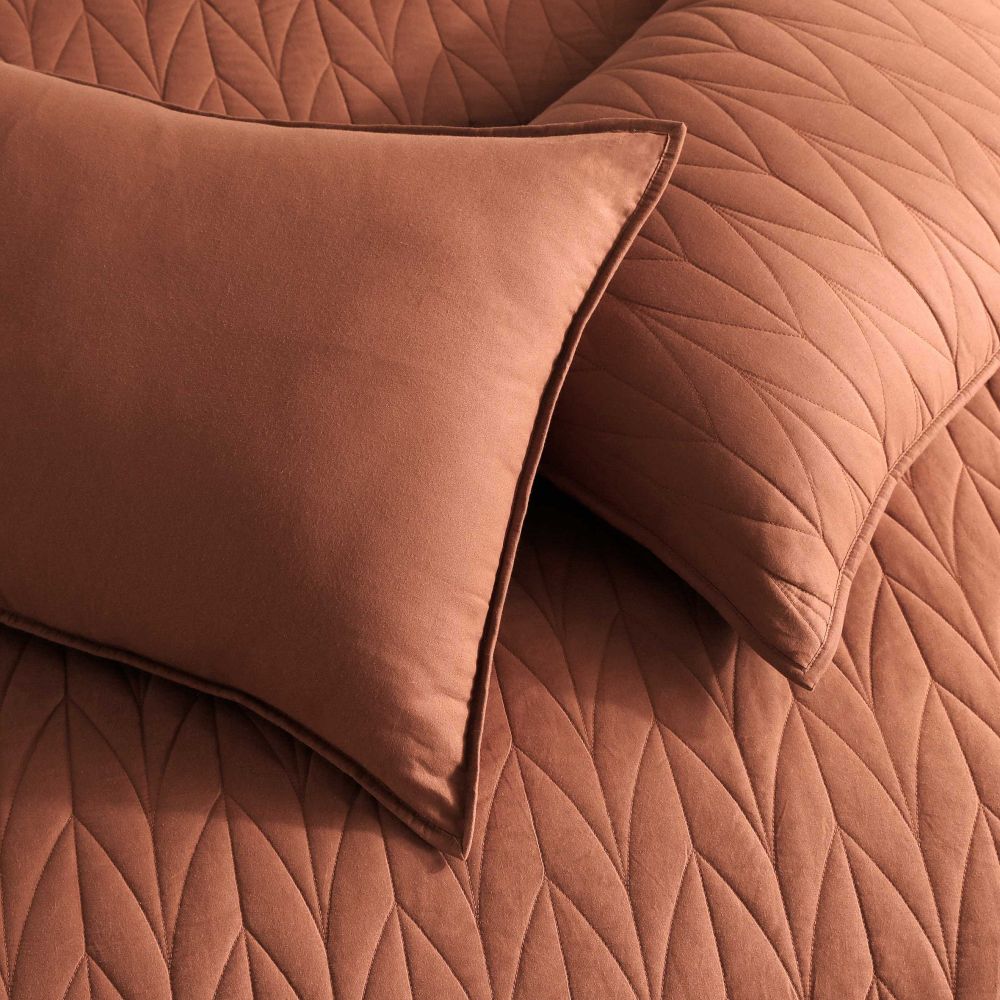 Wonderful Bedding Solid Color 100% Cotton 3-Piece Quilt Set-