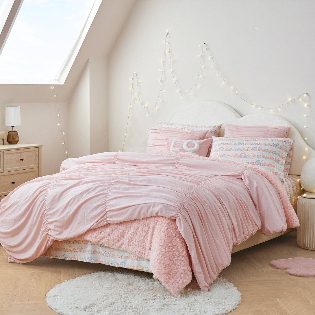 Wonderful Pink Lightweight Ruched Comforter Set