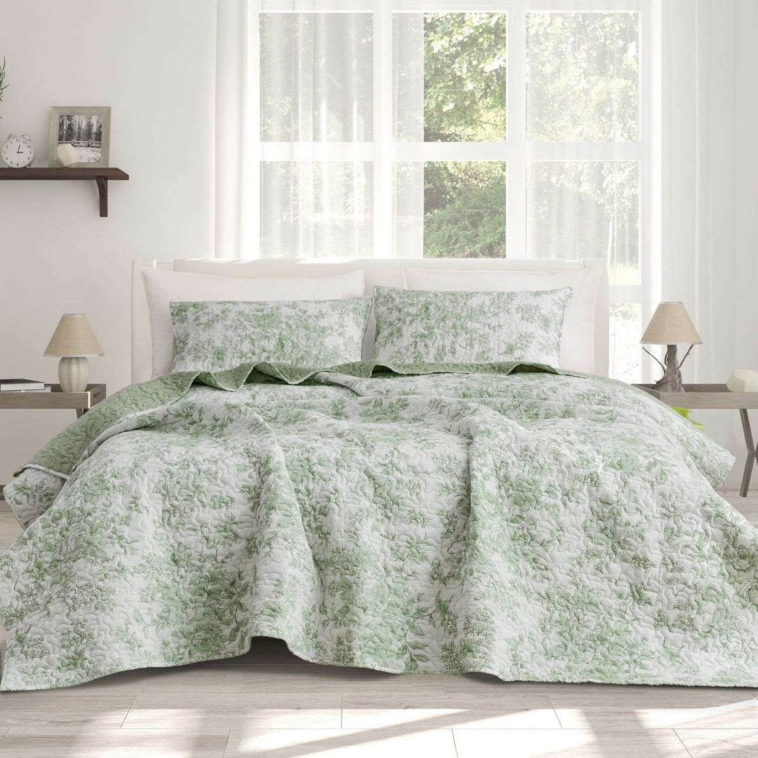 Wonderful Vintage Rose Quilted 3-Piece Bedding Set-Green-Queen-