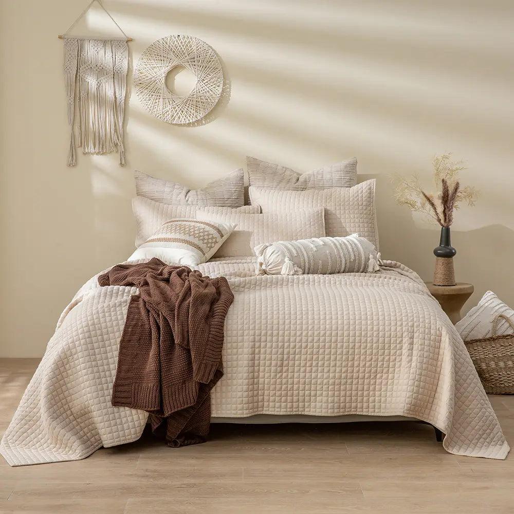 Wonderful Bedding Luxurious 3-Pieces Cotton-Feel Waffle Weave Quilt Set-Light Khaki-Full/Queen-