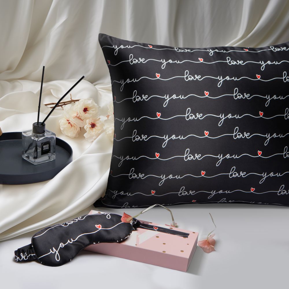Wonderful Valentine's Day Silk Pillowcase & Sleep Eye Mask Gift Set-Black-